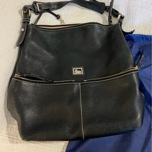 Dooney Bourke Purse